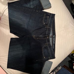 Women 12/31 Gap Straight Cuff. New without Tags